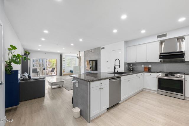 Detail Gallery Image 15 of 40 For 13124 Central Ave #201,  Hawthorne,  CA 90250 - 0 Beds | 1 Baths