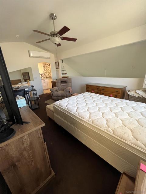 2723 Hazy Way, Banning CA: https://media.crmls.org/mediaz/1b1a501a-8cf8-4001-aa53-ce6b064fb479.jpg