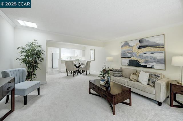 1873 Golden Rain Rd., Walnut Creek CA: https://media.crmls.org/mediaz/1b1b7bc2-1530-4c70-8b55-9d311433504d.jpg