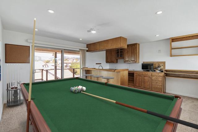 415 Kelly Avenue, Half Moon Bay CA: https://media.crmls.org/mediaz/1b1b830b-87a7-4e64-9559-a00ad8ff49d7.jpg