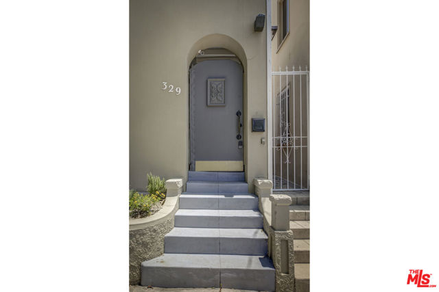329 N Avenue 57, Los Angeles CA: https://media.crmls.org/mediaz/1b1cff9b-4c2a-42b0-9cf9-9bbcafa620d1.jpg