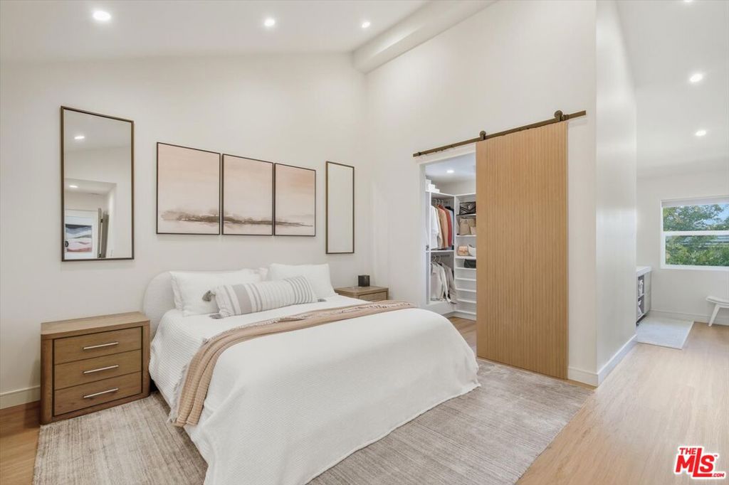 MLS #25625545 image #16