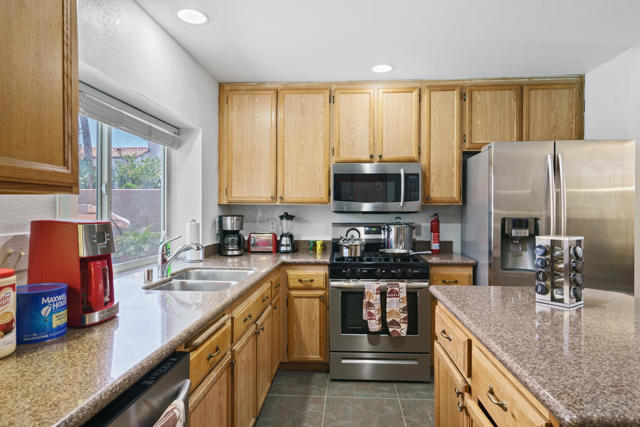 Image 5 of 26 For 80721 Sycamore Lane