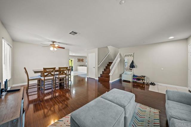 1063 Via Vera Cruz, San Marcos CA: https://media.crmls.org/mediaz/1b21b05a-9061-4544-aac3-9d1c3cf2edcc.jpg