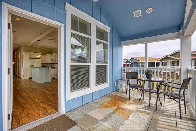 2395 Delaware Avenue, Santa Cruz CA: https://media.crmls.org/mediaz/1b22927f-91ec-499a-9730-a0105066ac45.jpg
