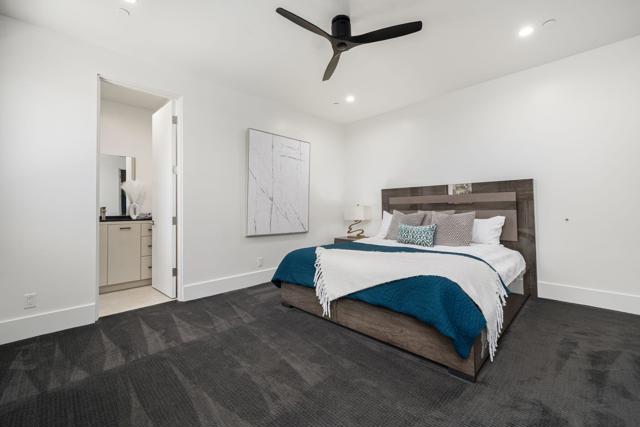 74846 Fox Hills Court, Palm Desert CA: https://media.crmls.org/mediaz/1b234834-b6e0-4cc1-9c71-9065b3b4c44c.jpg