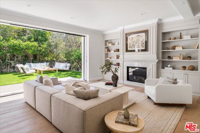 Drew Fenton | 404 S Westgate Avenue Los Angeles CA | MLS: 7143617
