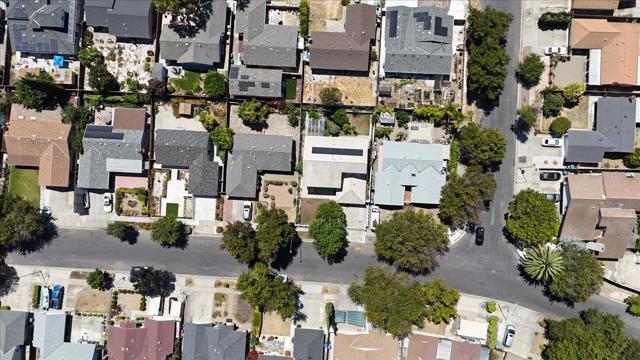 1611 Sierraville Avenue, San Jose CA: https://media.crmls.org/mediaz/1b24e109-990a-44f9-8d44-880290139682.jpg