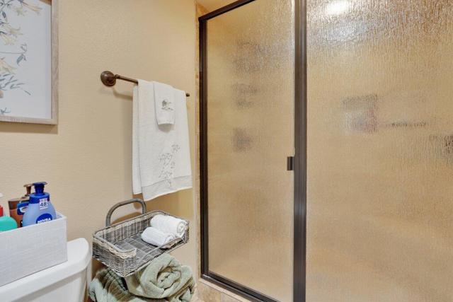 Image 10 of 33 For 77791 Woodhaven Drive