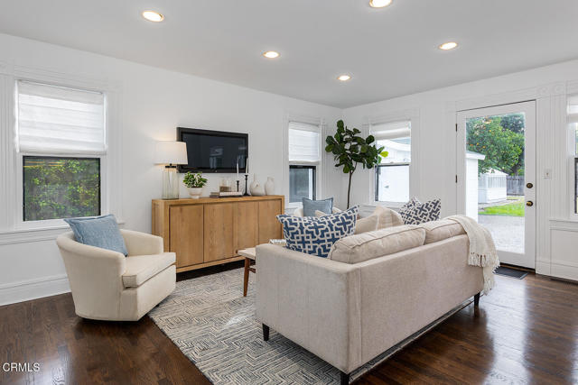 Detail Gallery Image 14 of 41 For 261 S Allen Ave, Pasadena,  CA 91106 - 3 Beds | 2 Baths