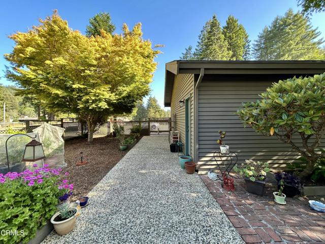 Detail Gallery Image 16 of 43 For 29750 Sherwood Rd, Fort Bragg,  CA 95437 - 2 Beds | 2 Baths
