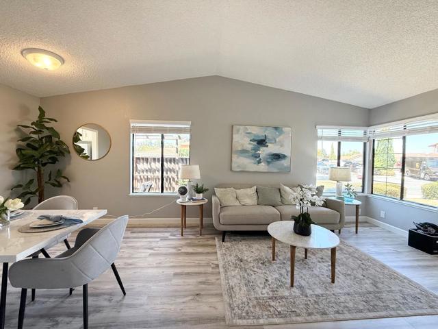2886 Damico Drive, San Jose CA: https://media.crmls.org/mediaz/1b287448-0a54-4dc9-a74a-6b63bc4a5158.jpg