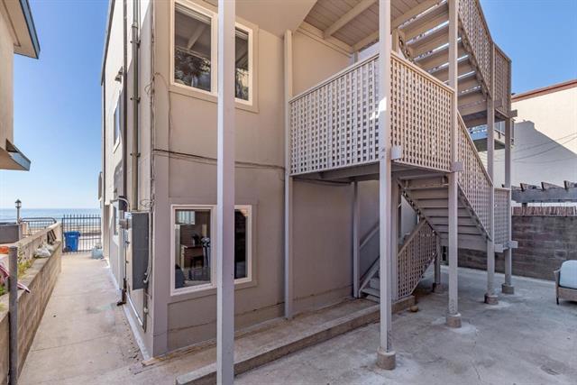 317 Beach Drive, Aptos CA: https://media.crmls.org/mediaz/1b28ee45-e652-4717-af9e-e770c3a77a35.jpg