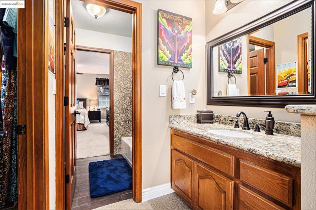 15 Madeira Ct, Oakley CA: https://media.crmls.org/mediaz/1b2abe02-fd1e-4a9b-9ee1-810ec3e53580.jpg