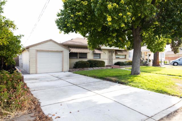 2178 Monticello Avenue, San Jose CA: https://media.crmls.org/mediaz/1b2b73e3-bb80-4da9-b4ae-237fca0372e2.jpg