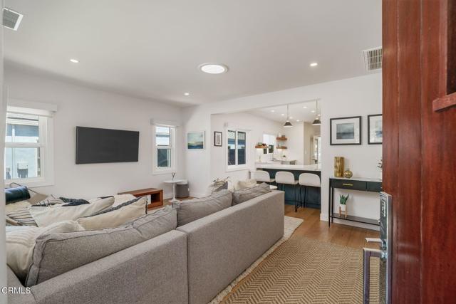 913 W Victoria Street, Santa Barbara CA: https://media.crmls.org/mediaz/1b2ba0ae-b8d5-460b-ba02-4e6b2eab0f93.jpg