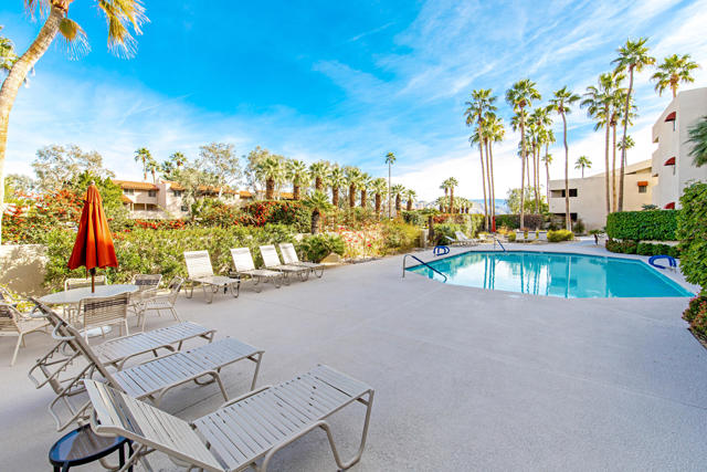 255 S Avenida Caballeros #302, Palm Springs, CA 92262