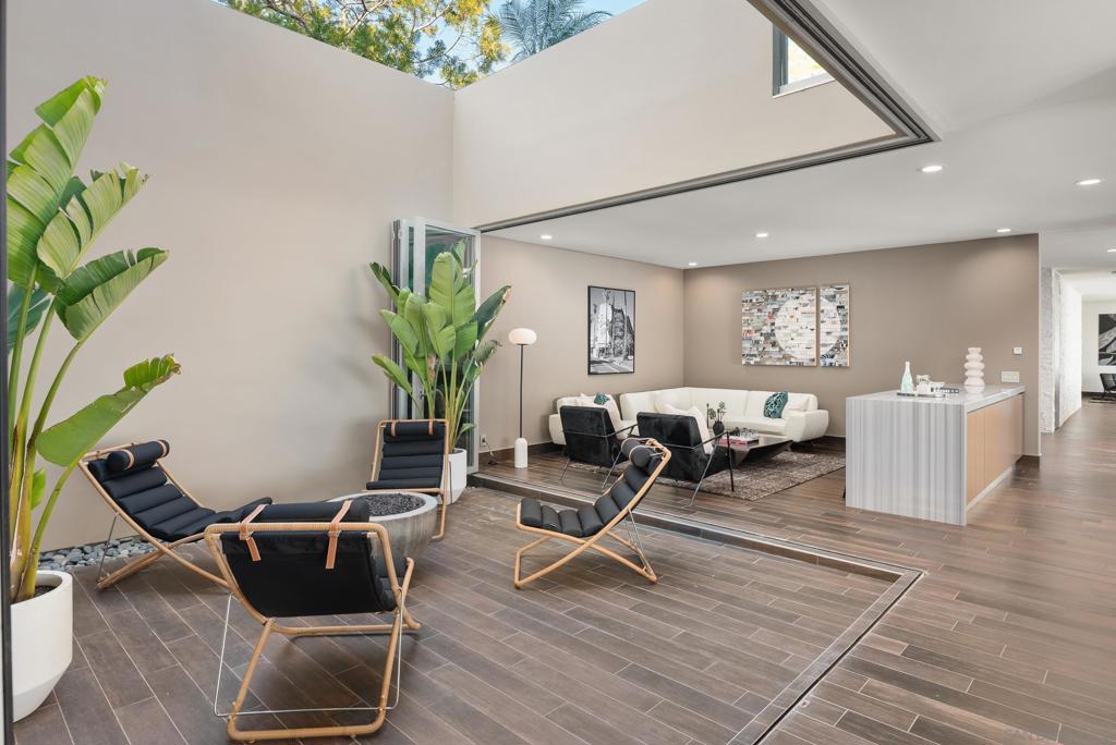 MLS #250041107SD image #23