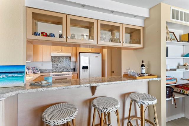 22130 E Cliff Drive, Santa Cruz CA: https://media.crmls.org/mediaz/1b2ed72d-d23f-4ba5-a3e3-421caf6d38dd.jpg