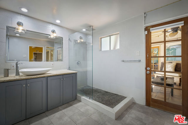 3 Bed Home for Sale in Los Angeles, California