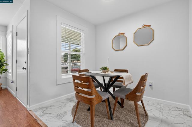 2921 Rollingwood Dr, San Pablo CA: https://media.crmls.org/mediaz/1b304a51-a897-468c-b53b-89c8006509ef.jpg
