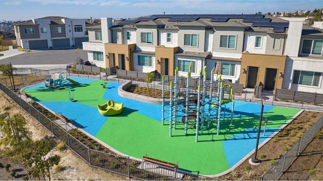 852 Makani Street, Chula Vista CA: https://media.crmls.org/mediaz/1b30df7f-9306-4b01-9778-14e71ca823fa.jpg