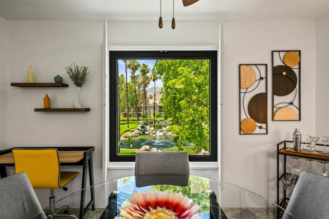 Image 21 of 61 For 35200 Cathedral Canyon Drive S152