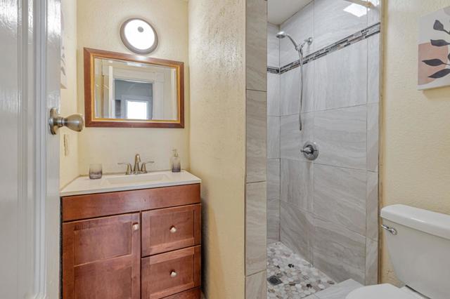 160 N 11th Street, San Jose CA: https://media.crmls.org/mediaz/1b320227-b62c-46af-98e4-64b13e733277.jpg