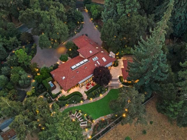 21106 Brush Road, Los Gatos CA: https://media.crmls.org/mediaz/1b32a733-c57b-494b-a66b-72b2a97a6733.jpg