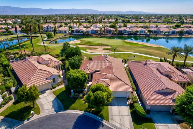 50500 Cypress Point Drive, La Quinta CA: https://media.crmls.org/mediaz/1b339779-f1f4-41ce-a3f1-077fde8cdfcb.jpg