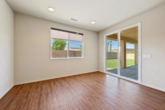 Image 12 of 29 For 82655 Concord Drive