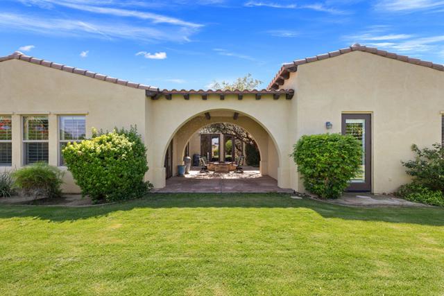 81840 Contento Street, La Quinta CA: https://media.crmls.org/mediaz/1b33b2de-7d49-438b-9d70-df7cf5af0aa2.jpg