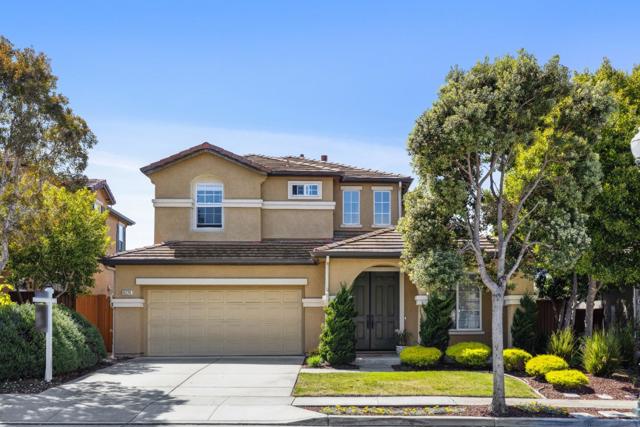 4276 Bay Crest Circle, Seaside CA: https://media.crmls.org/mediaz/1b33ec0a-ddf8-45aa-9db4-07e80d1e5b49.jpg