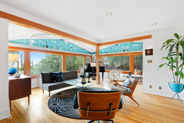 Detail Gallery Image 11 of 77 For 734 Skyland Dr, Sierra Madre,  CA 91024 - 3 Beds | 3 Baths