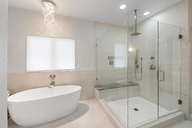 39060 Kilimanjaro Court, Palm Desert CA: https://media.crmls.org/mediaz/1b35e76a-0135-4d20-a69d-f795fd8e27b2.jpg