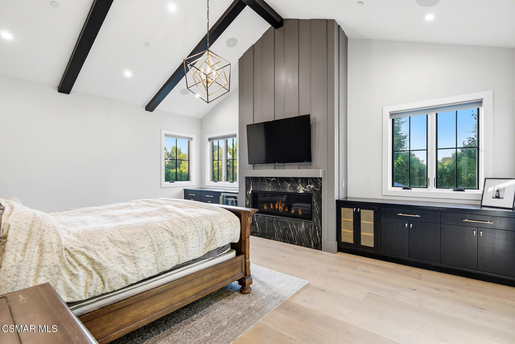 MLS #226003647 image #17