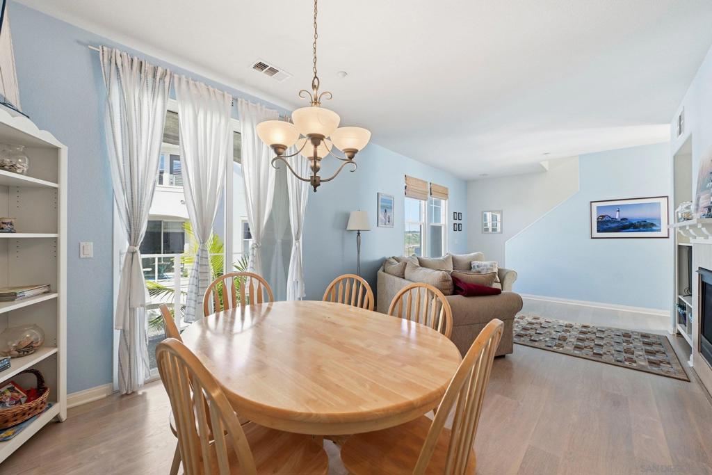 845 Harbor Cliff Way - photo 13