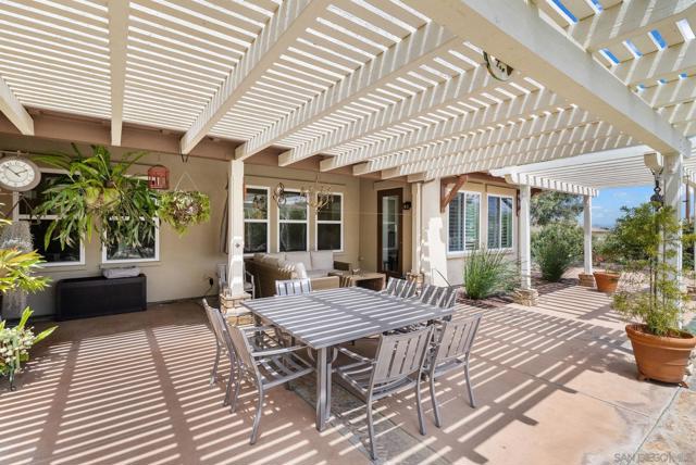 Image 41 of 52 For 332 Lemonwood Dr