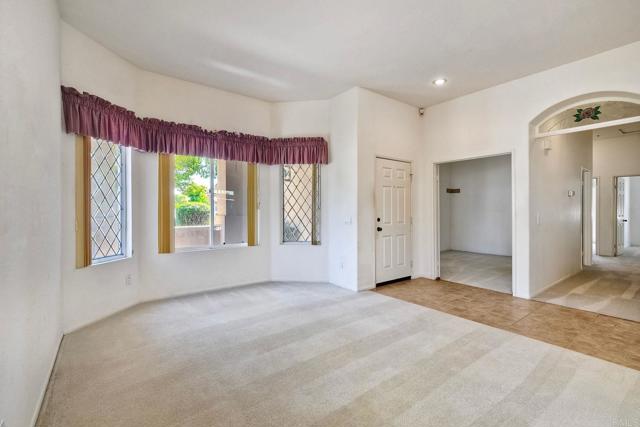 Detail Gallery Image 7 of 34 For 1789 Clydesdale Ct, Oceanside,  CA 92057 - 3 Beds | 2 Baths