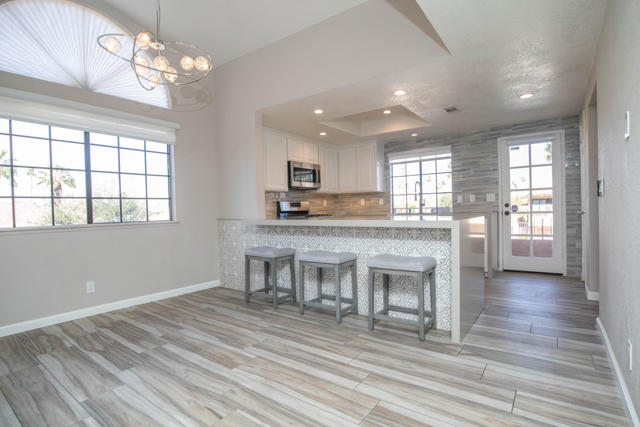 46395 Ryway Place, Palm Desert CA: https://media.crmls.org/mediaz/1b3bdd3c-f1eb-4b69-9ecd-37ac9d894043.jpg