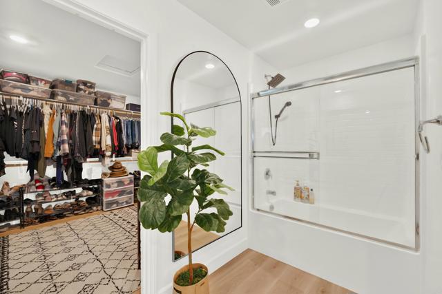 36540 Diego Springs Ave, Murrieta CA: https://media.crmls.org/mediaz/1b3cb141-9f4c-419c-93b3-146117f3ec75.jpg