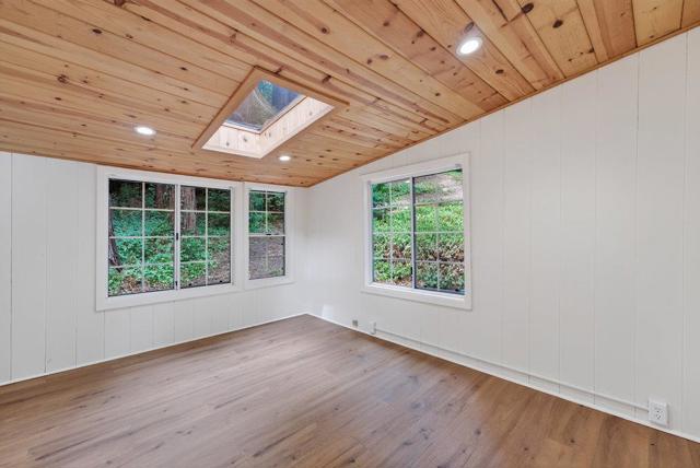 14755 Two Bar Road, Boulder Creek CA: https://media.crmls.org/mediaz/1b3d8ef5-63fe-4600-9398-9f10efbc5efa.jpg