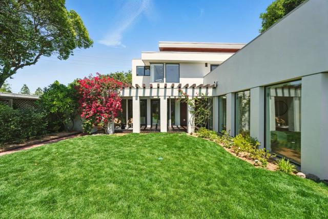 502 Palm Avenue, Los Altos CA: https://media.crmls.org/mediaz/1b3da218-793c-4237-bbc0-3e8b947c2895.jpg