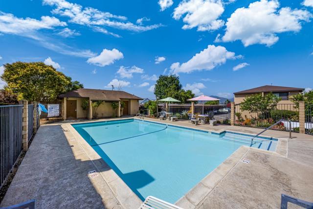 9228 Mast Blvd, Santee CA: https://media.crmls.org/mediaz/1b3e8635-ea76-4c46-ab00-f9258ea90e61.jpg