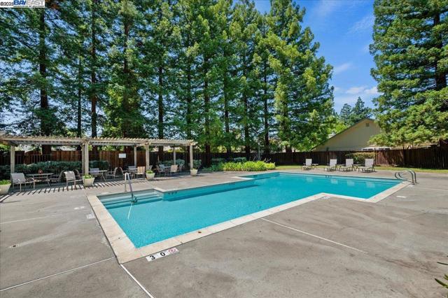 2587 Chablis Way, Livermore CA: https://media.crmls.org/mediaz/1b3f452d-5791-4a81-897d-569a80d8fb1d.jpg