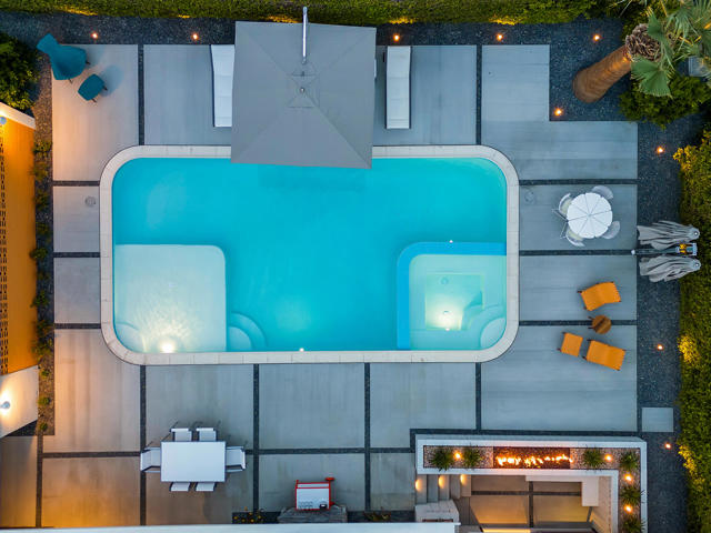 Image 80 of 83 For 992 La Jolla Road