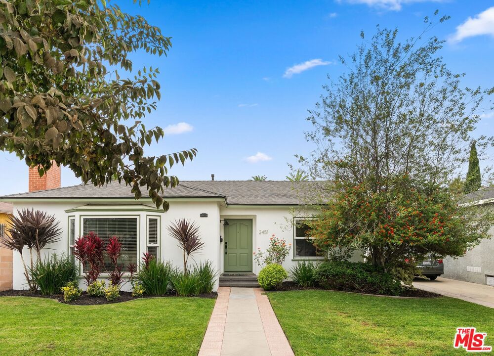 2451 Oregon Avenue