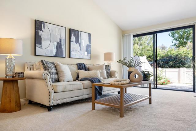 Detail Gallery Image 8 of 35 For 1944 Springdale Lane, Encinitas,  CA 92024 - 2 Beds | 2 Baths