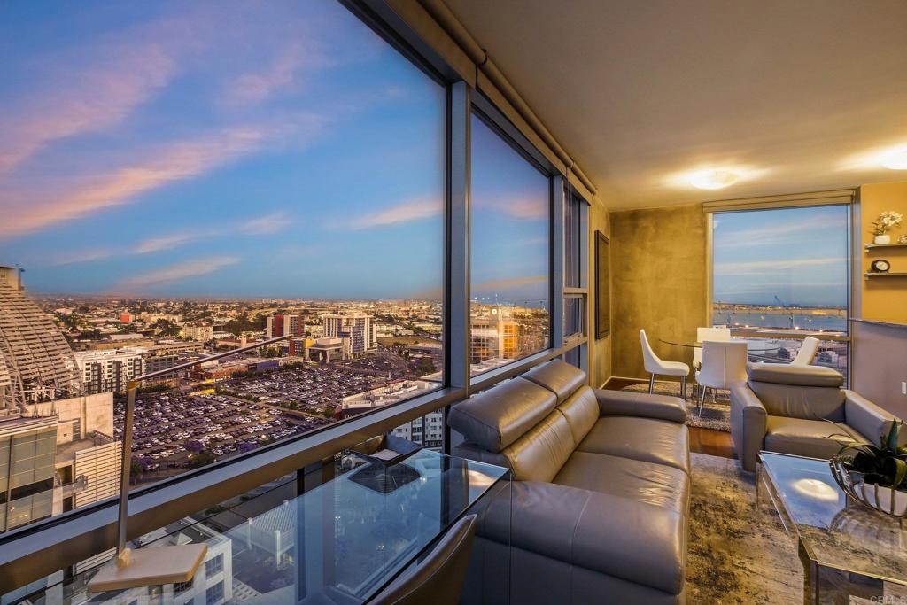 321 10th Avenue - photo 8