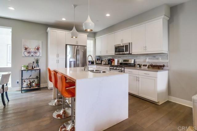 Detail Gallery Image 11 of 45 For 1842 Observation Way, Chula Vista,  CA 91915 - 3 Beds | 2/1 Baths